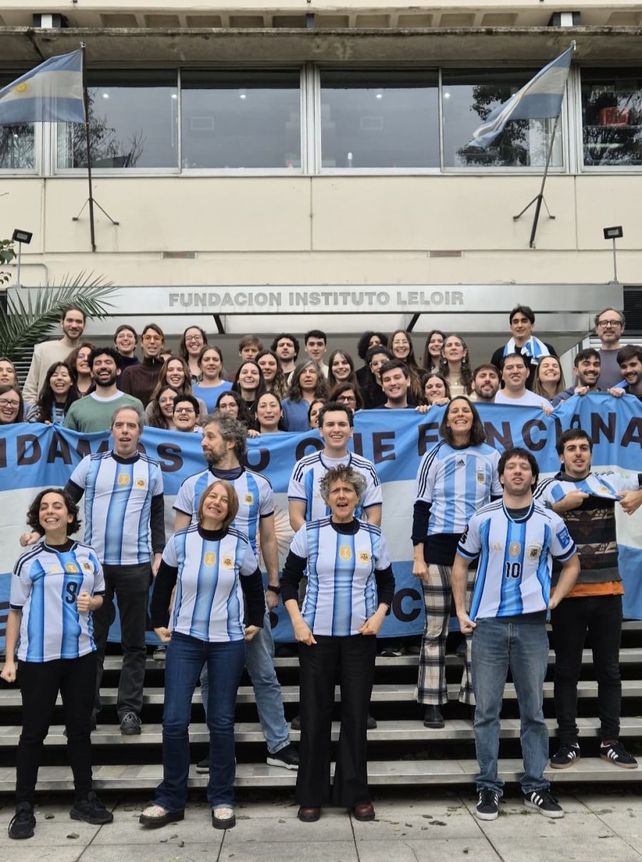 La ciencia argentina, de pie