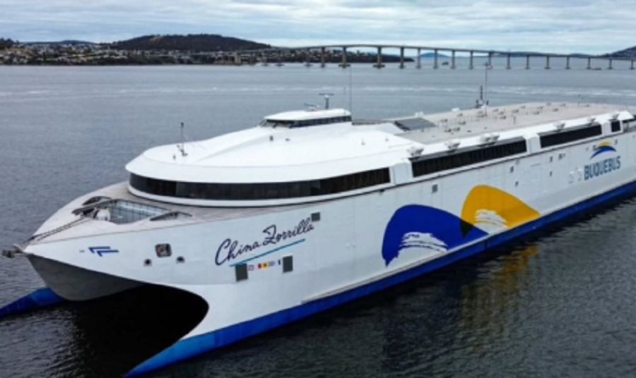 1408_ferry china zorrilla