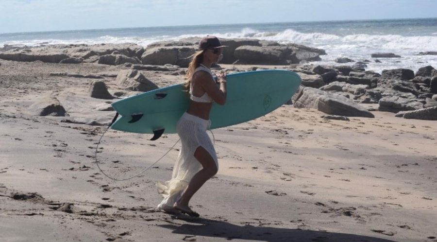 El arte de surfear los miedos antes de entrar al mar