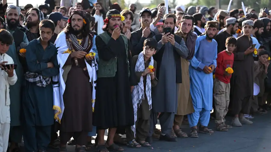 Cinco años de los talibanes en el poder