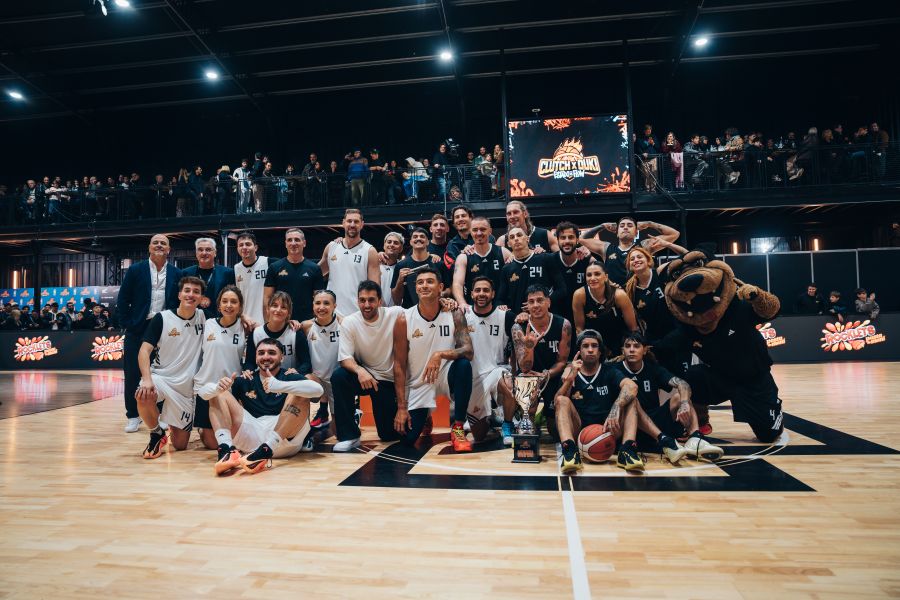 Los equipos de Duki y Grego Rossello