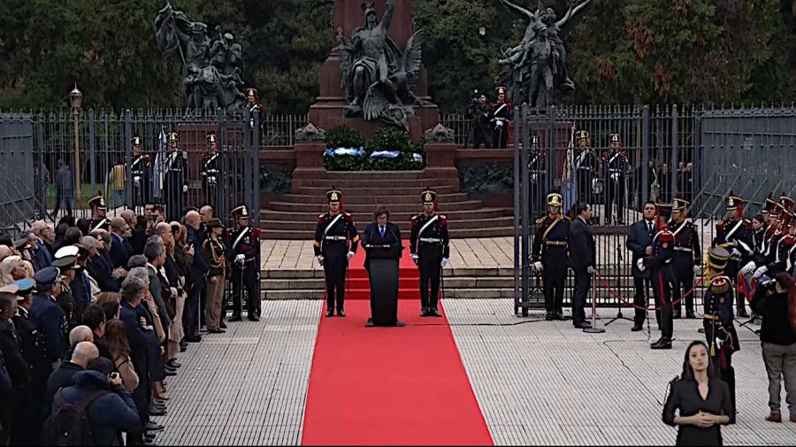 El Presidente Milei en la plaza General San Martín 17082026