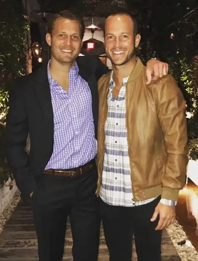 Brian Hickerson y su hermano Zach Hickerson