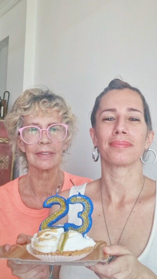 Malena Mendizábal, María Valenzuela