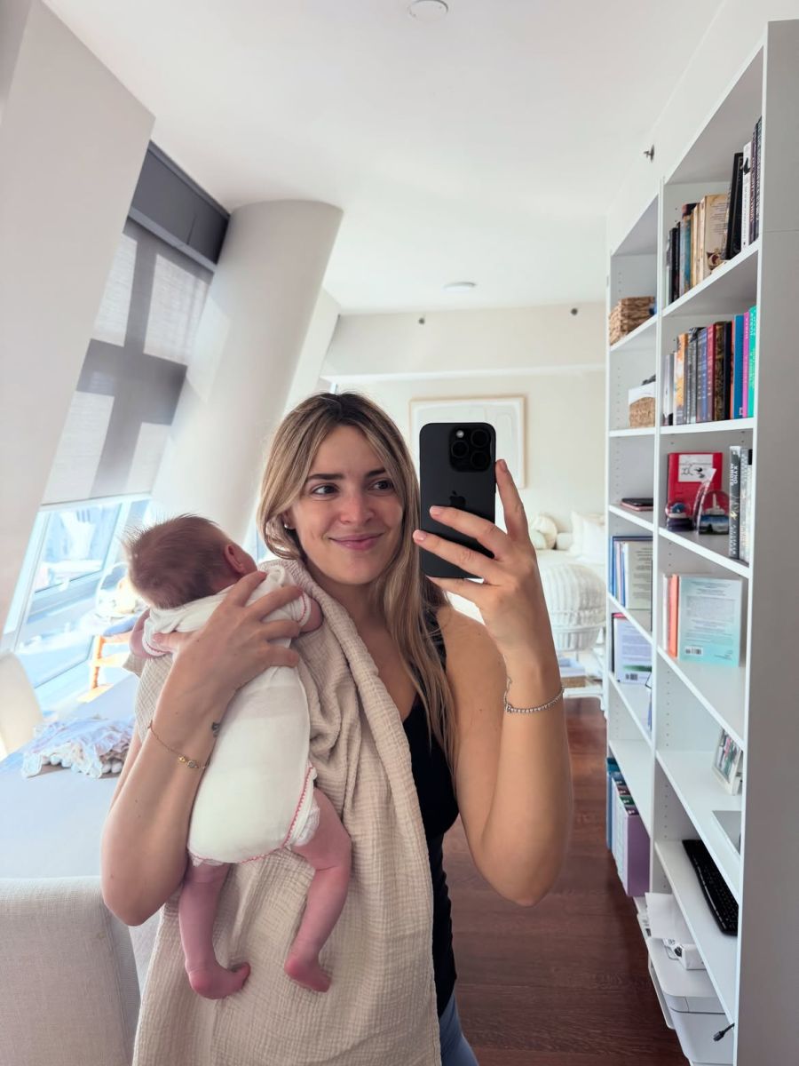 Toscana Garfunkel y su hija Riviera