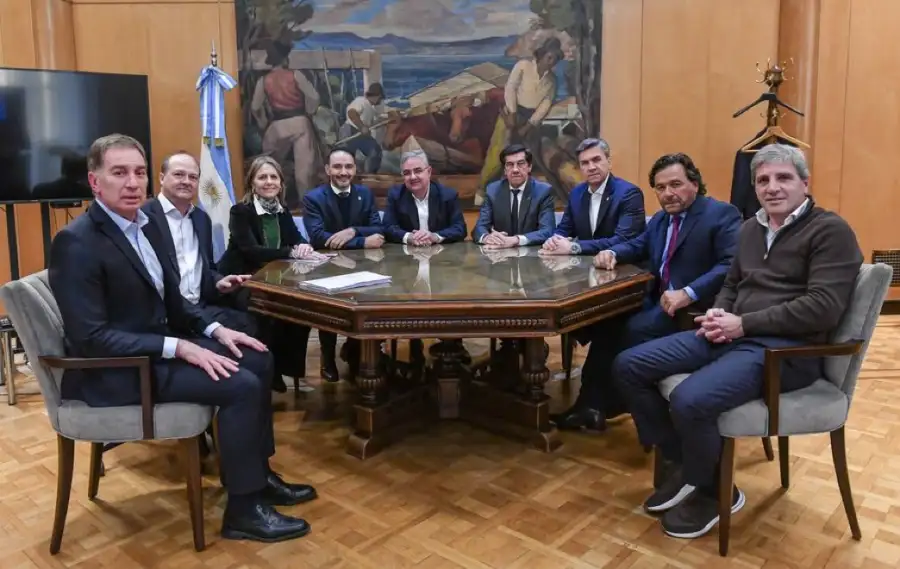 Gobernadores del Norte Grande con Santilli y Caputo