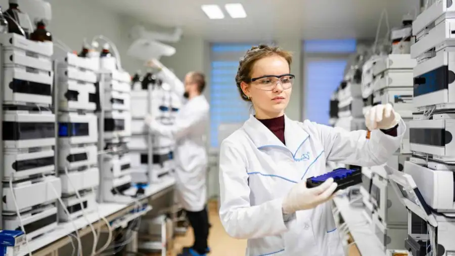 Se cumplen 34 años de la Administración Nacional de Medicamentos, Alimentos y Tecnología Médica
