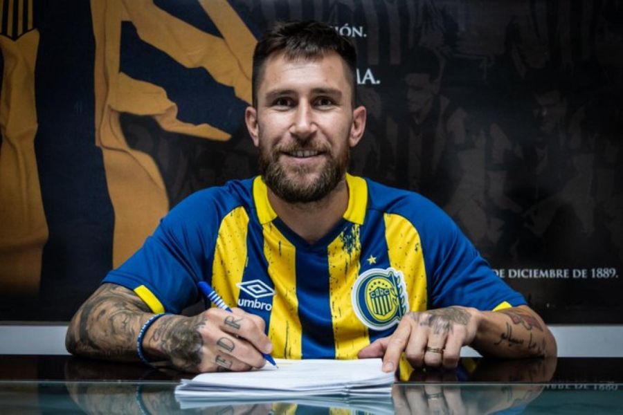 Jonathan Gómez con Rosario Central