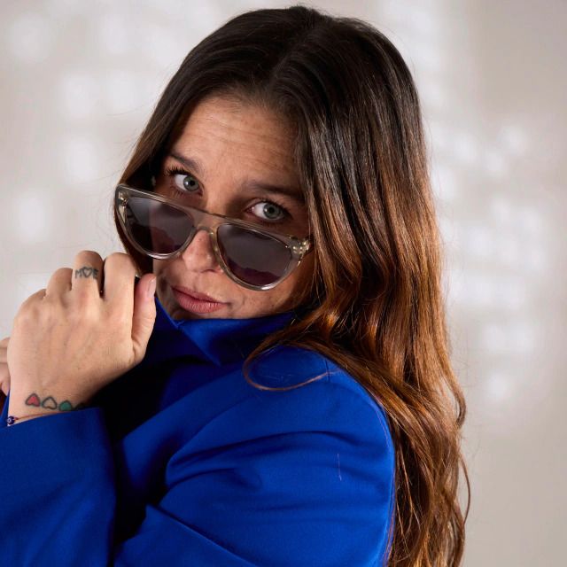 Juana Repetto lanzó sus lentes de sol