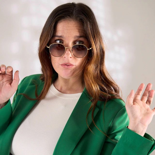 Juana Repetto lanzó sus lentes de sol
