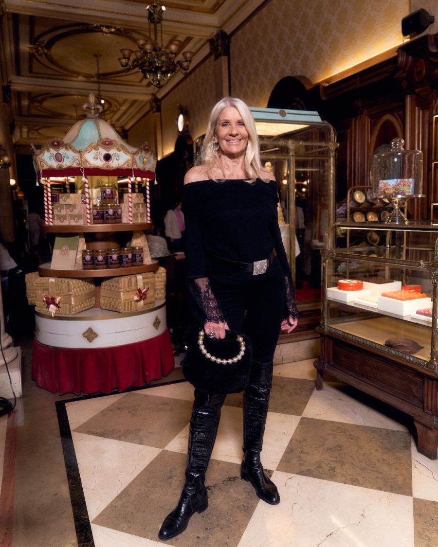 Los mejores looks del desfile de Jorge Rey en la histórica confitería La Ideal