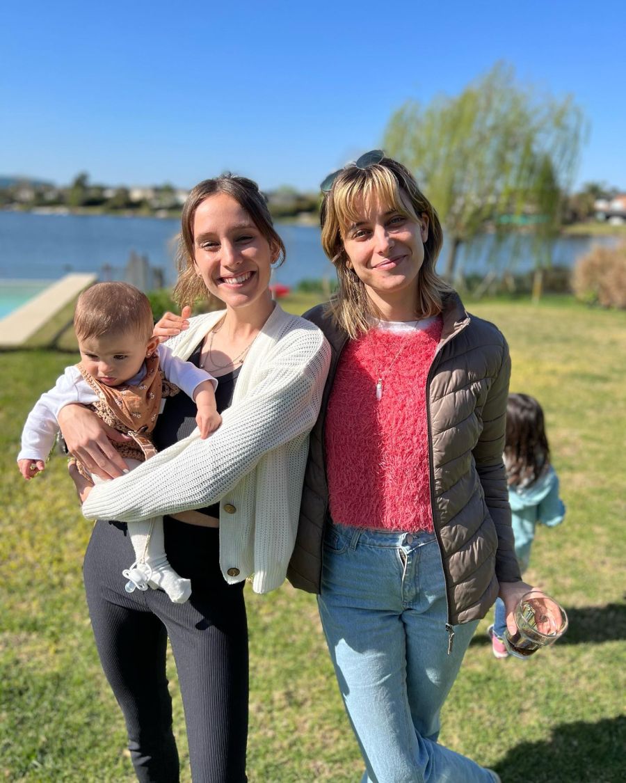 Patricia Viggiano, Diego Chornogubsky, y sus hijas Olivia y Lucila Viggiano