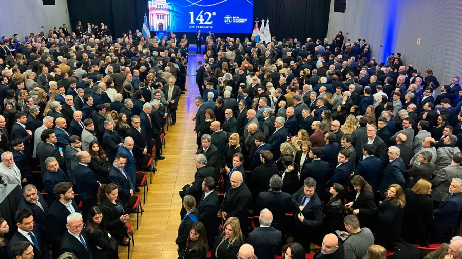 En Rosario. La agroindustria se reunió para celebrar un nuevo aniversario de la entidad y escuchar al jefe de Estado.