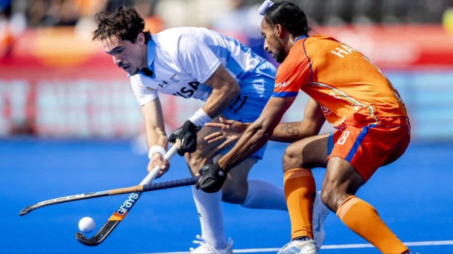 Los Leones vs India