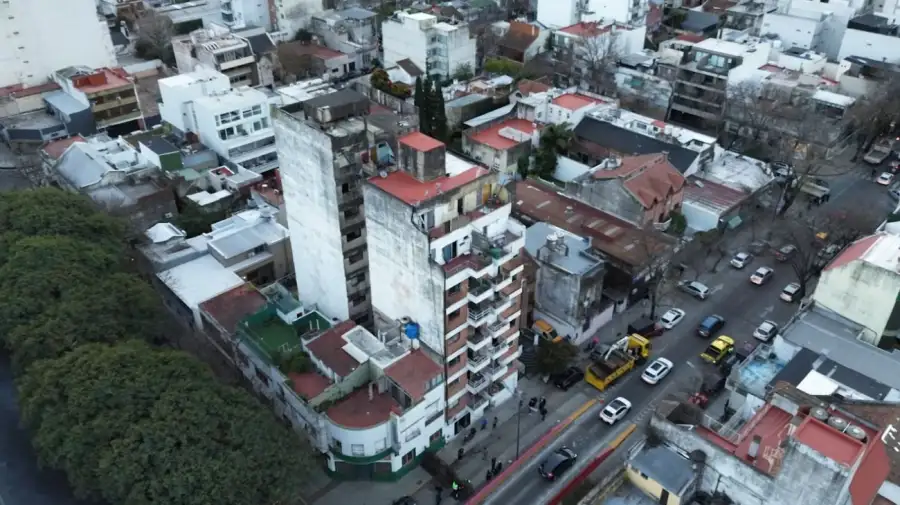 Desalojaron un edificio tomado hace 30 años en Núñez