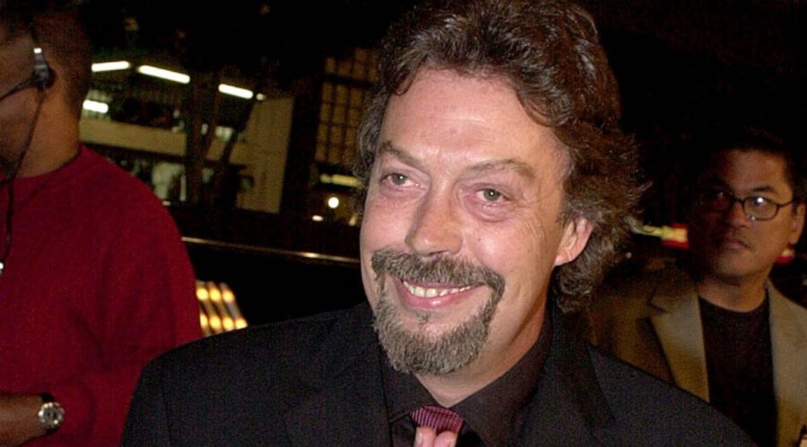 El actor británico Tim Curry en el estreno de su nueva película Los Ángeles de Charlie en Hollywood, California, el 22 de octubre de 2000