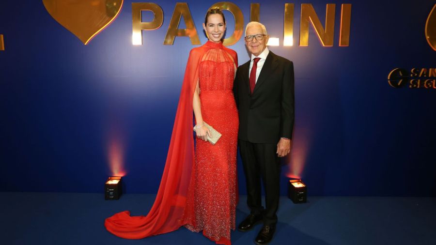 Elina y Eduardo Costantini en el desfile de Laurencio Adot