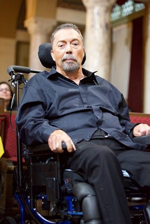 Tim Curry