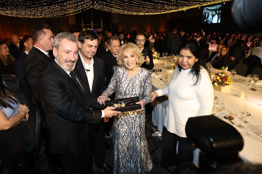 Las mejores fotos de la Cena Anual de la Fundación Margarita Barrientos / Créditos: RED CARPET AGENCY