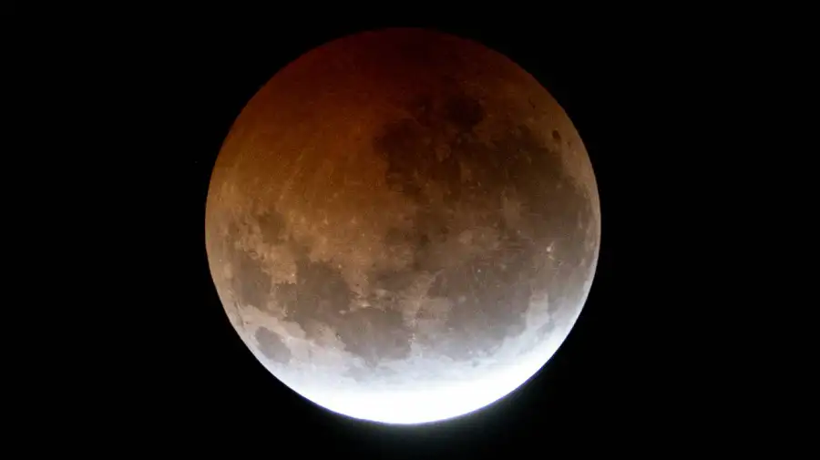 Luna de Sangre - Eclipse 28082026