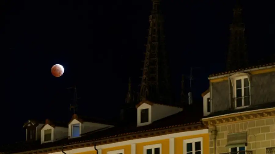 Luna de Sangre - Eclipse 28082026