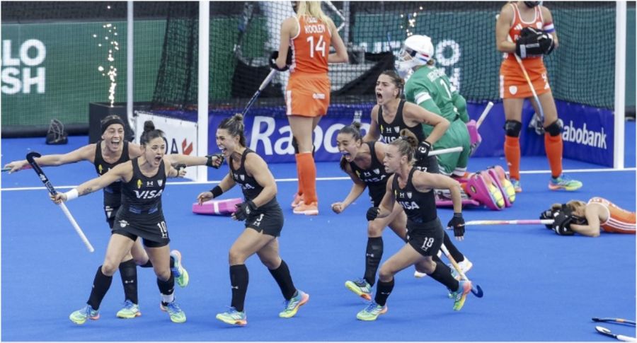 Las Leonas vs Países Bajos