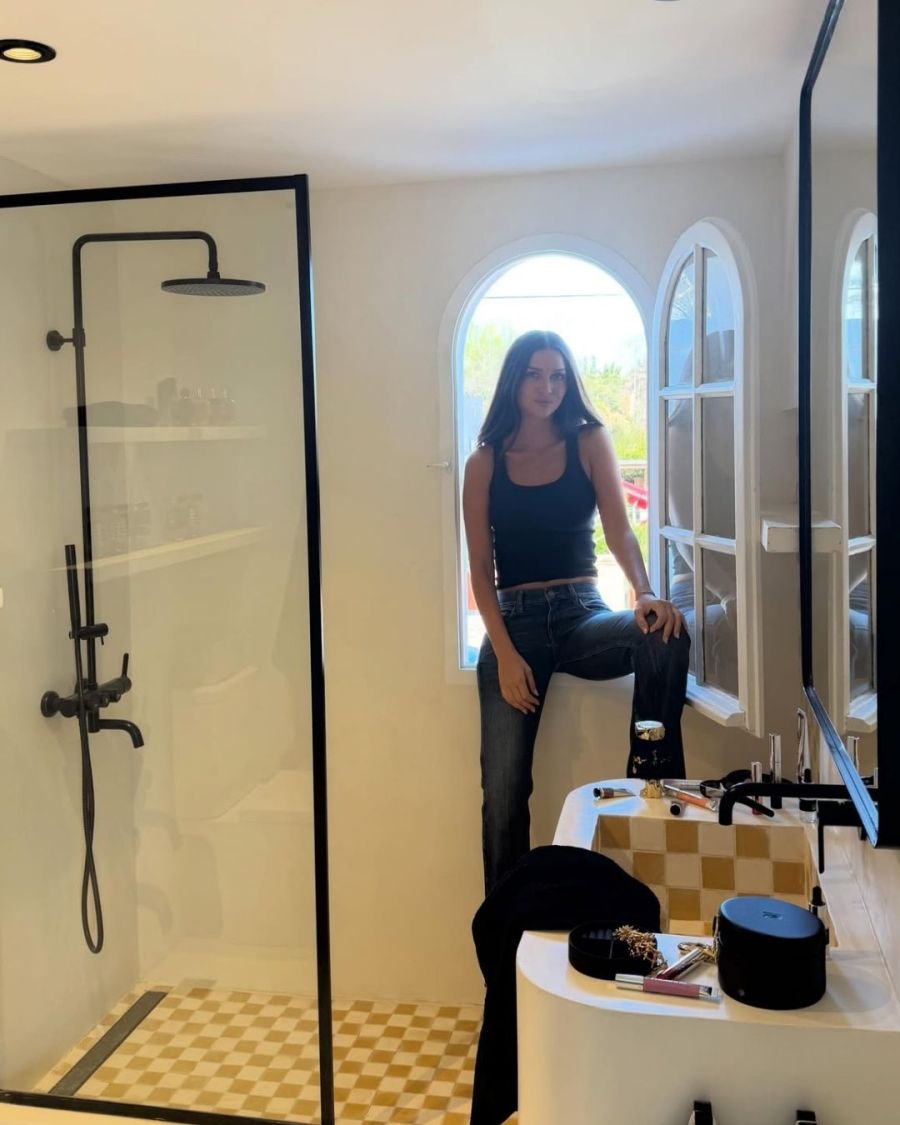 Zaira Nara mostró su baño con grifería en tendencia 