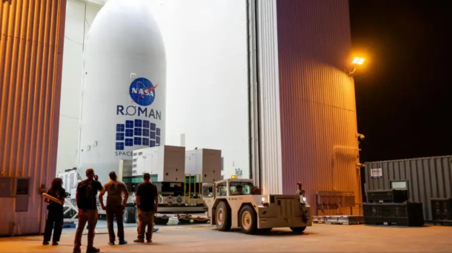 Cómo es el potente cohete Falcon Heavy con el que la NASA lanzó el telescopio Roman