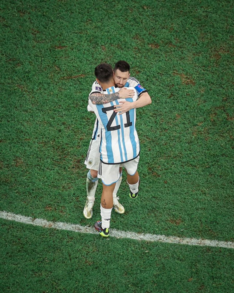 Paulo Dybala y Lionel Messi