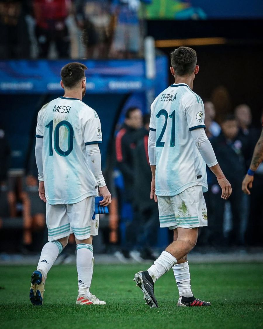 Paulo Dybala y Lionel Messi