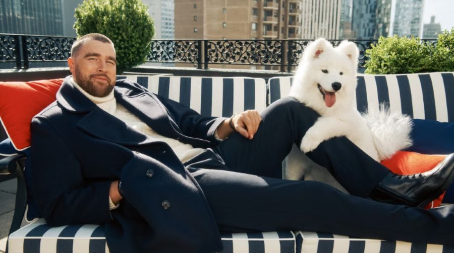 Travis Kelce protagoniza la nueva campaña de Tommy Hilfiger para la temporada otoño 2026 con su samoyedo, Wendy