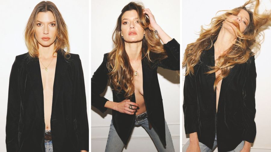 Chloé Bello