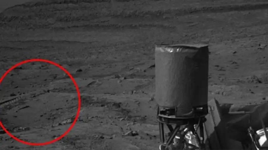 Huellas extraterrestres en Marte