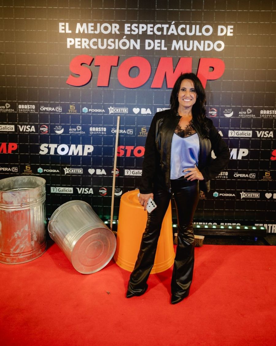 Nancy Duré en el estreno de STOMP