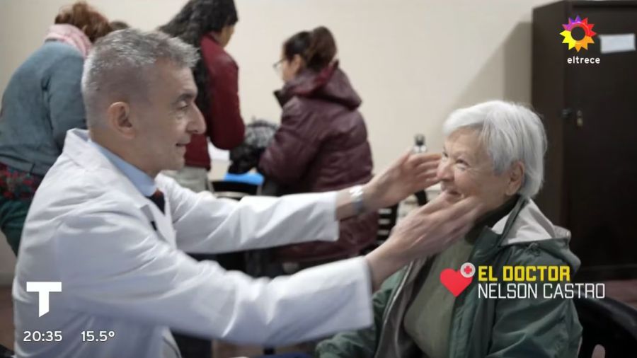 Nelson Castro volvió a la medicina 