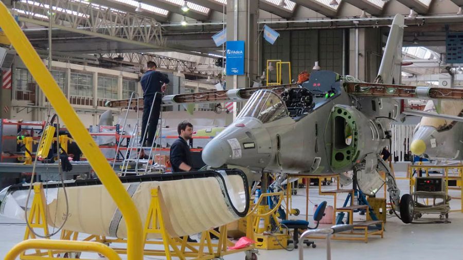 Reparación de avión en Fadea