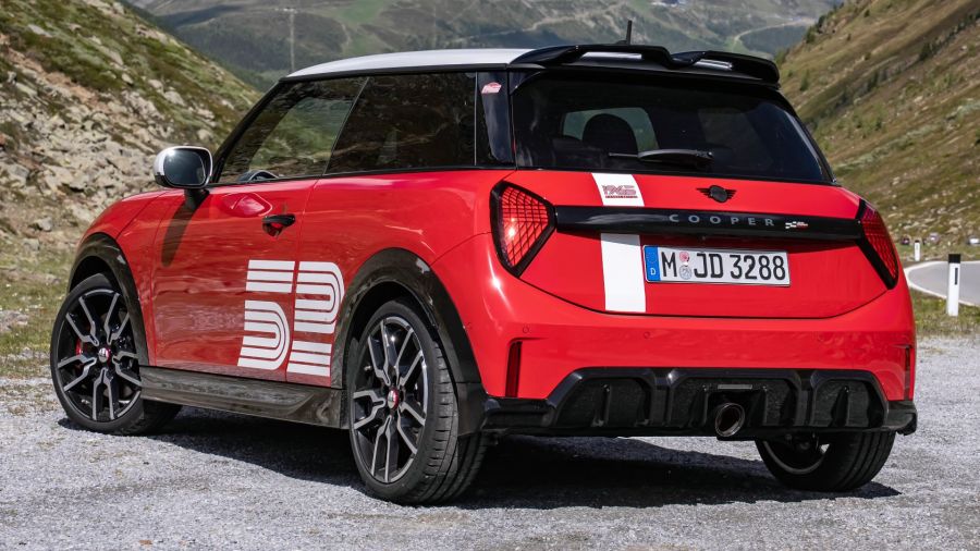 MINI 1965 Victory Edition: homenaje al histórico triunfo en el Rally de Montecarlo