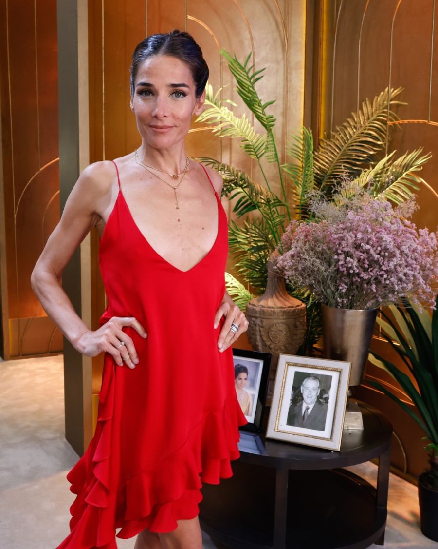 look juana viale