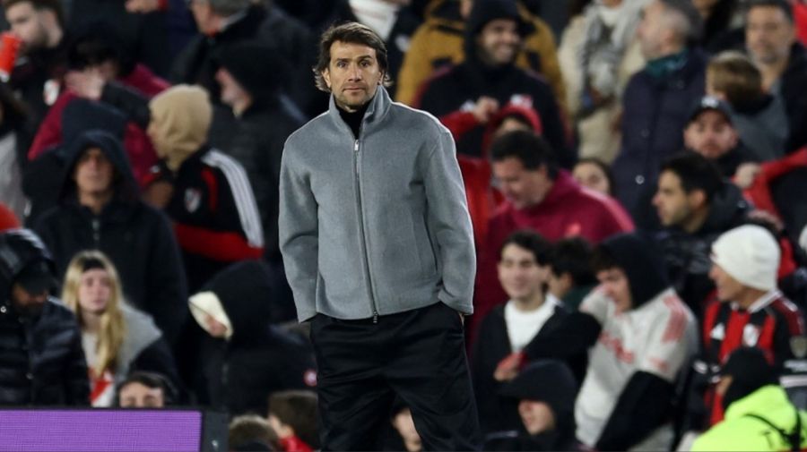 Leo Ponzio al frente de River Plate