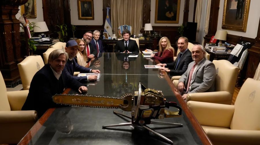 Milei recibió a directivos de Tesla y DayOne Data 