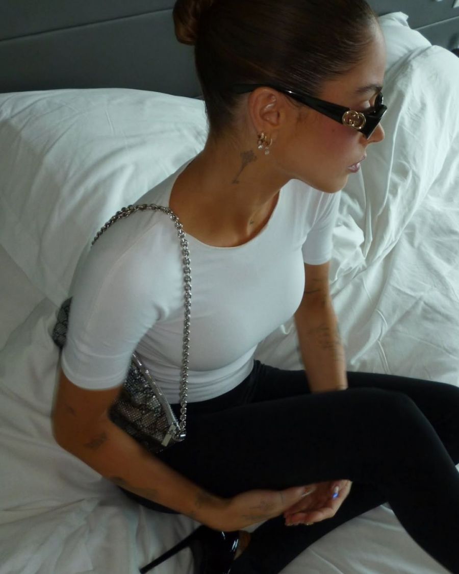 El costoso look Gucci de Tini Stoessel
