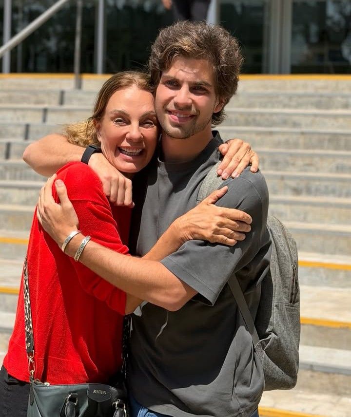 Nequi Galotti y Santos Mitre