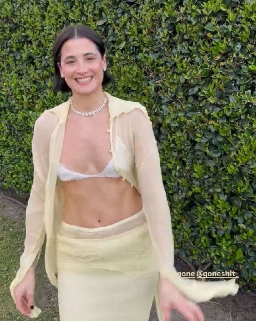 El look con transparencias de Flor Torrente 