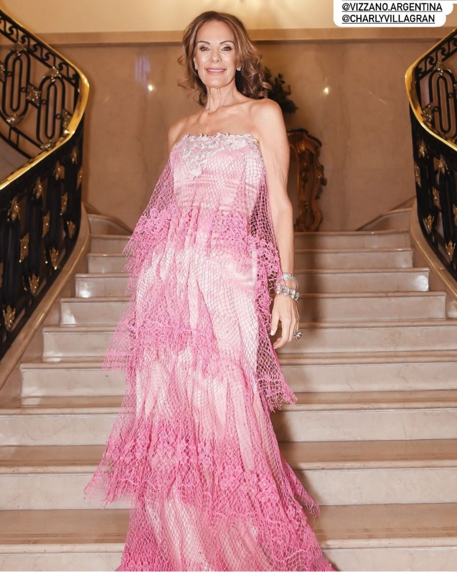 El look de Nequi Galotti en la gala anual de las Damas Rosadas