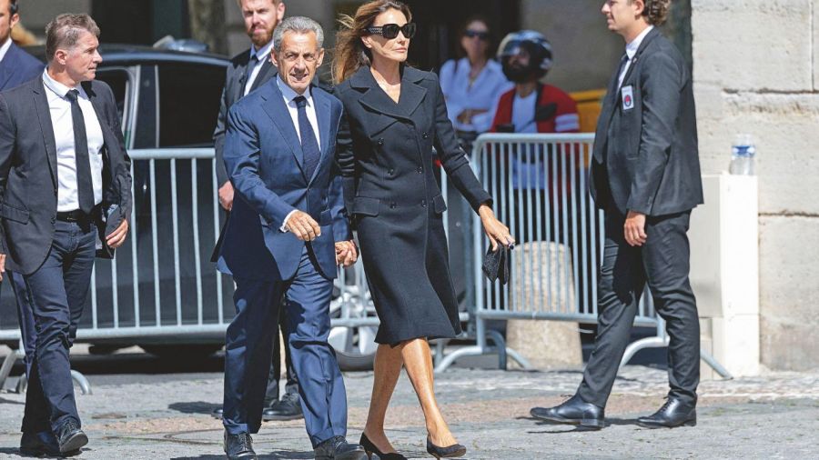 El último adiós a Mathilde Favier