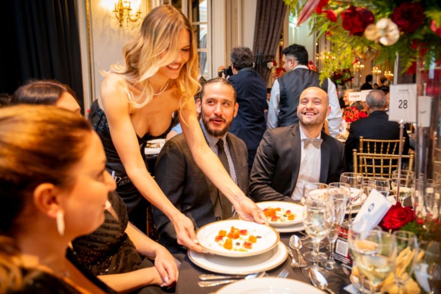 Eva Bargiela en la 27ª edición de la gala solidaria de Fundaleu