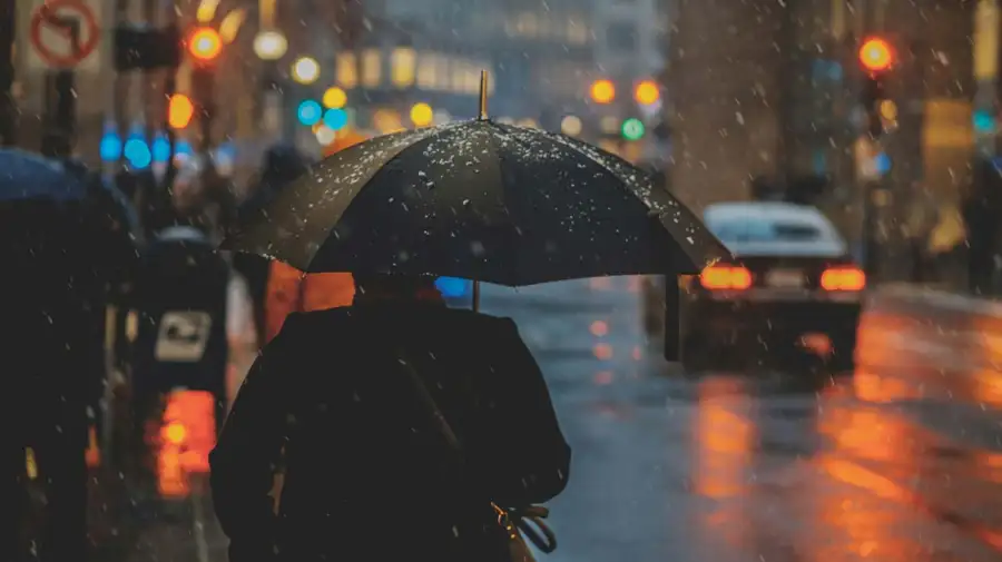 Lluvias a la vista, el frío volverá a instalarse en el AMBA y la temperatura caerá a los 6 °