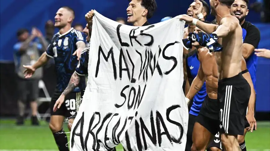 120926_seleccion_malvinas_bandera_afp_g