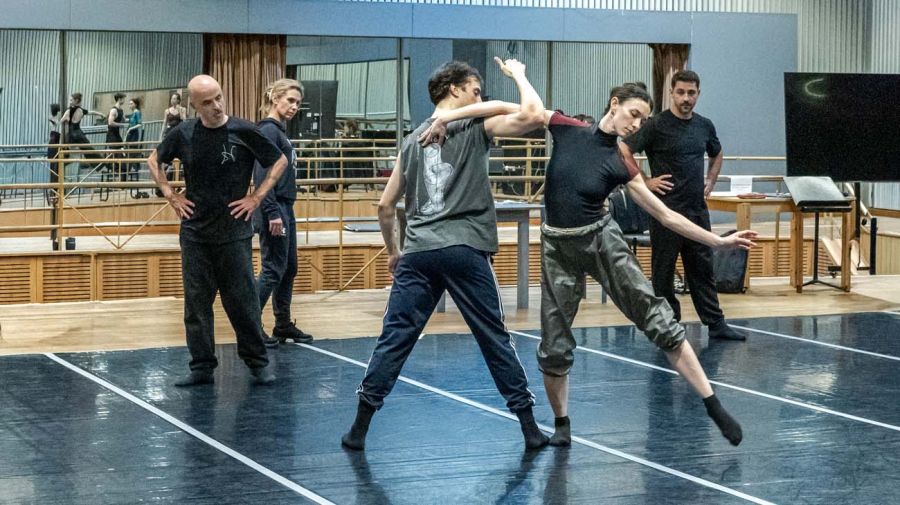 El Colón prepara el estreno mundial de Principio de éxtasis, con el ballet dirigido por Julio Bocca, coreografía de Goyo Montero y música de Gustavo Santaolalla.