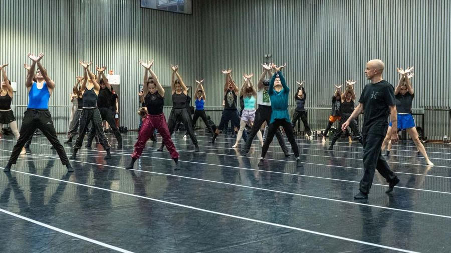 El Colón prepara el estreno mundial de Principio de éxtasis, con el ballet dirigido por Julio Bocca, coreografía de Goyo Montero y música de Gustavo Santaolalla.